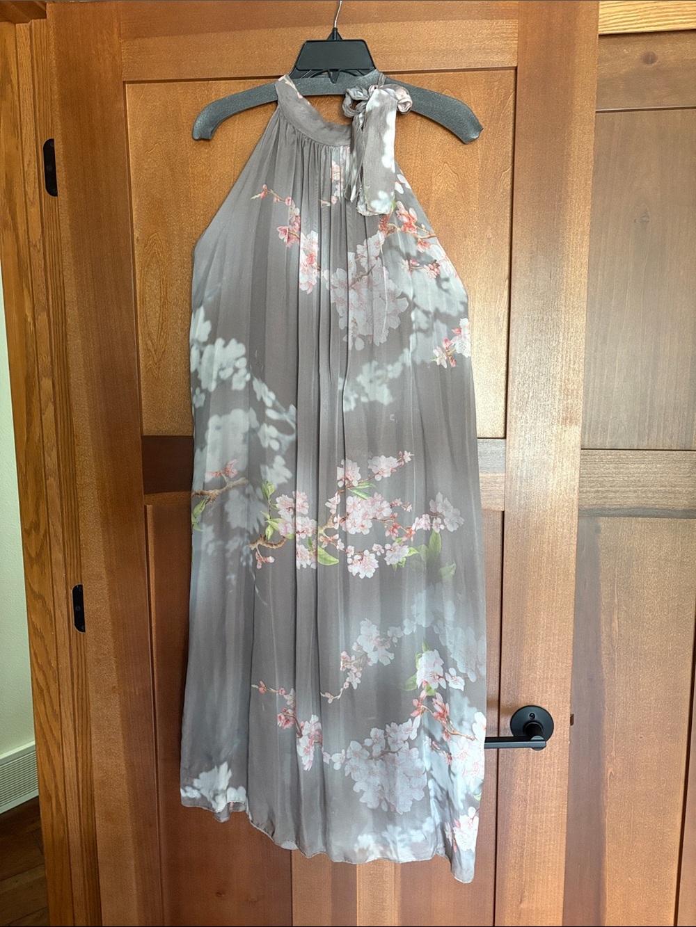 NWOT Gray Floral Halter Neck Chiffon Dress